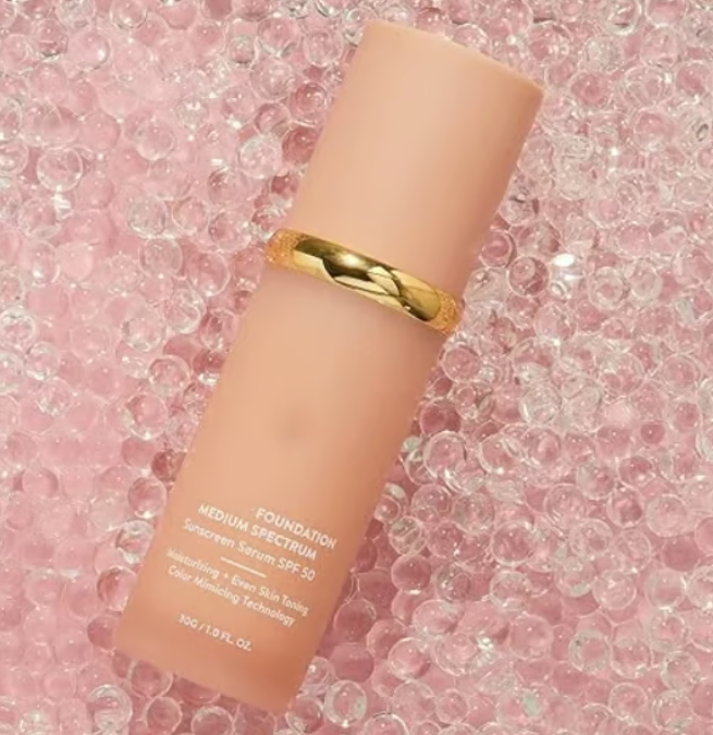 💖 Achieve Flawless Skin ✨Foundation 4 in 1 - Light Spectrum